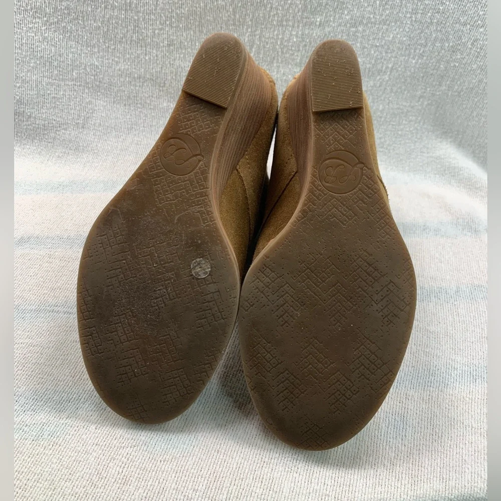 Lucky Brand Yamene Suede Wedge Ankle‎ Booties Heeled Lace-up Boot Khaki Size 6 M